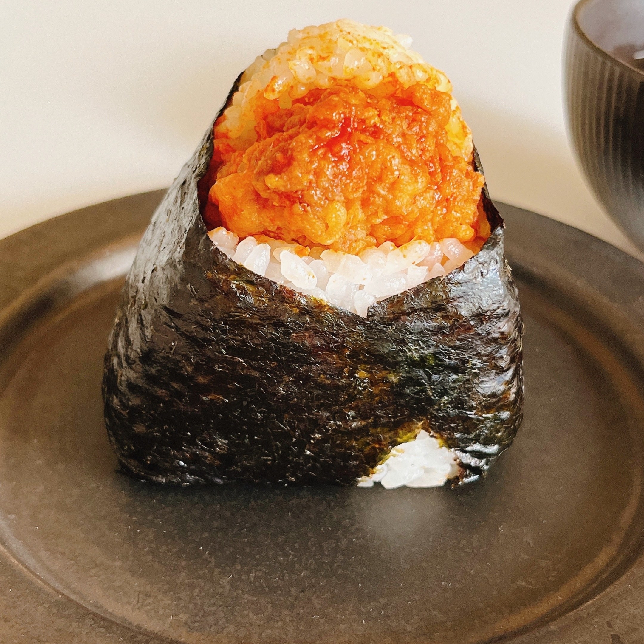 FamilyMart(ファミリーマート)のおすすめ「具だくさん!旨辛チキン」