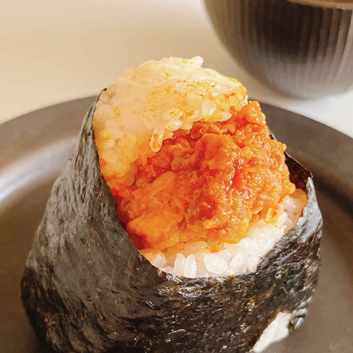 FamilyMart(ファミリーマート)のおすすめ「具だくさん!旨辛チキン」