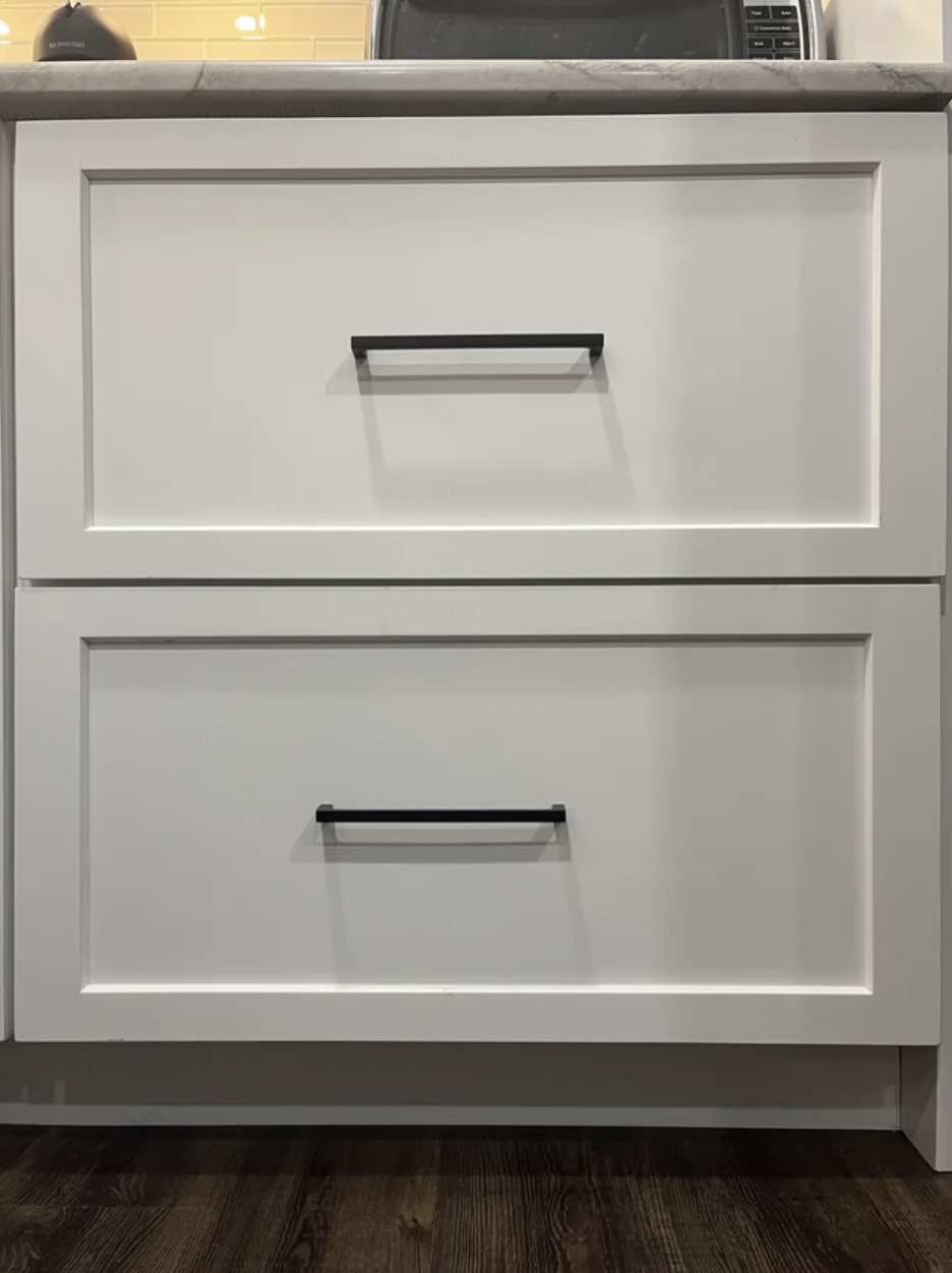 cabinet handle on off-center