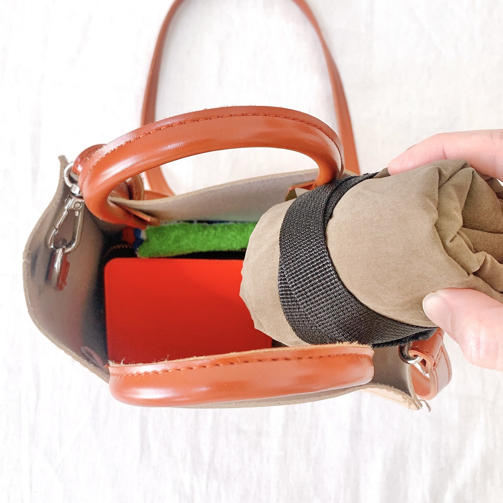 niko and&hellip;（ニコアンド）のおすすめのバッグ「［OLD SMITH］【POST GENERAL（ポストジェネラル）】ループコンビニエコバッグ」