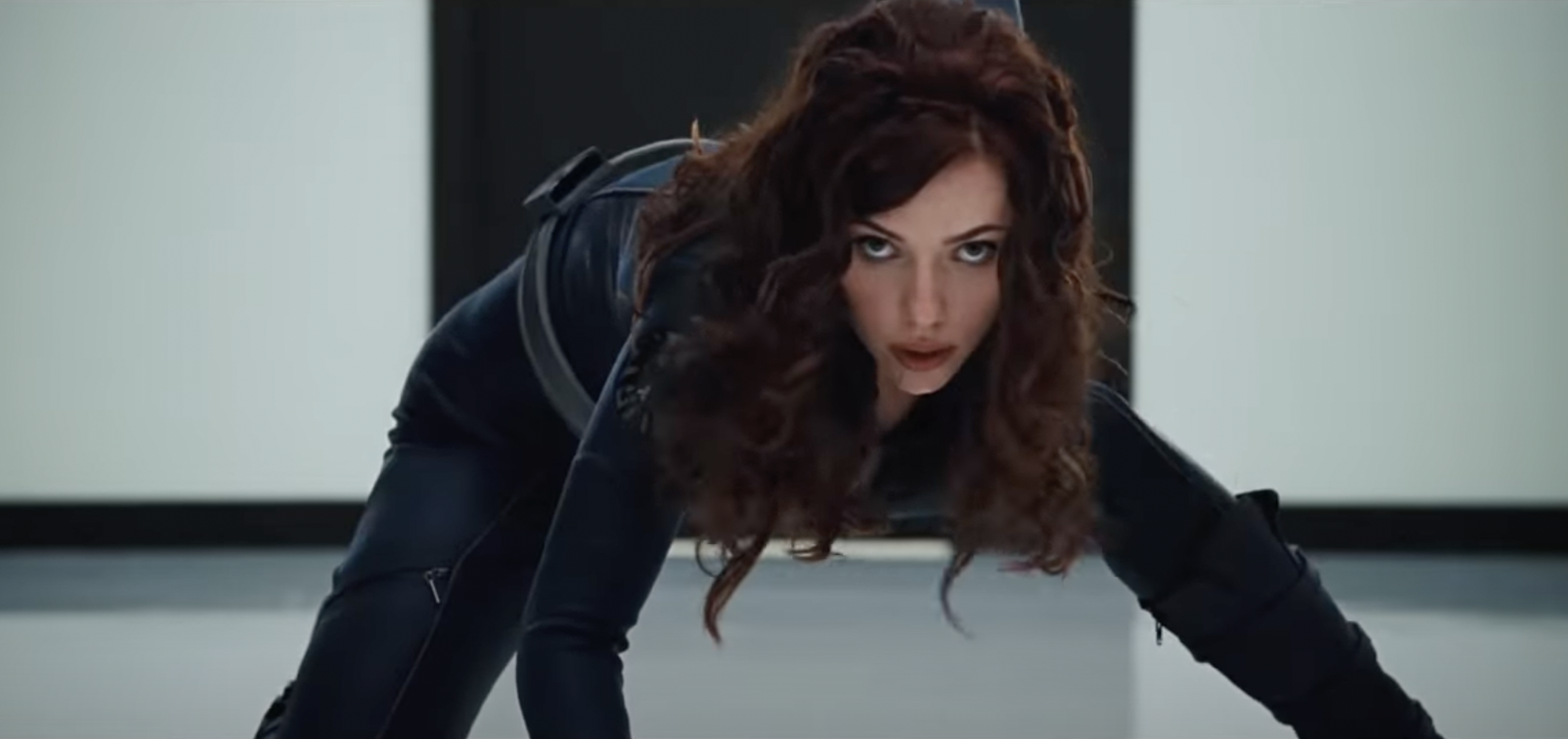 closeup of scarlett in the movie, crouching down