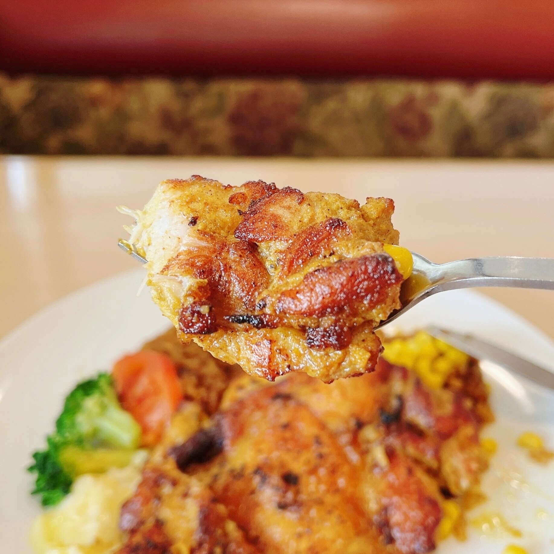 ジョナサンのオススメのメニュー「タンドリーチキン＆メキシカンピラフ」