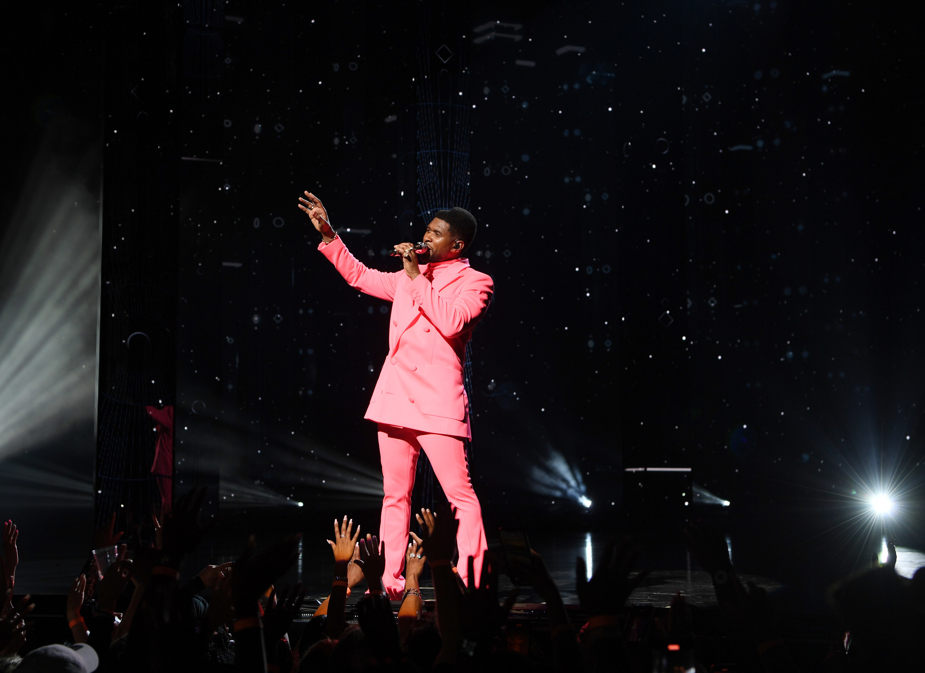 Usher Super Bowl Halftime Show: Is The NFL Trying To Placate Fans