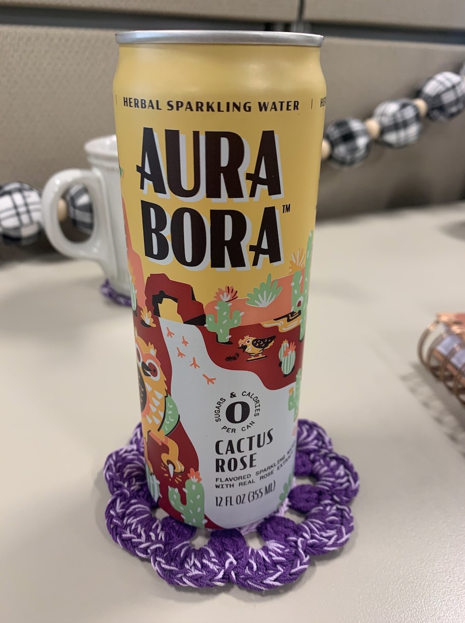 Can of Aura Bora sparkling water, Cactus Rose flavor