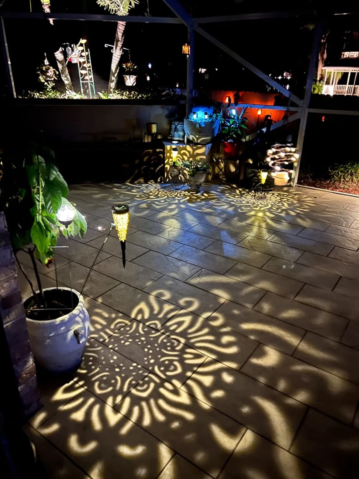 Reviewer image of outdoor lights