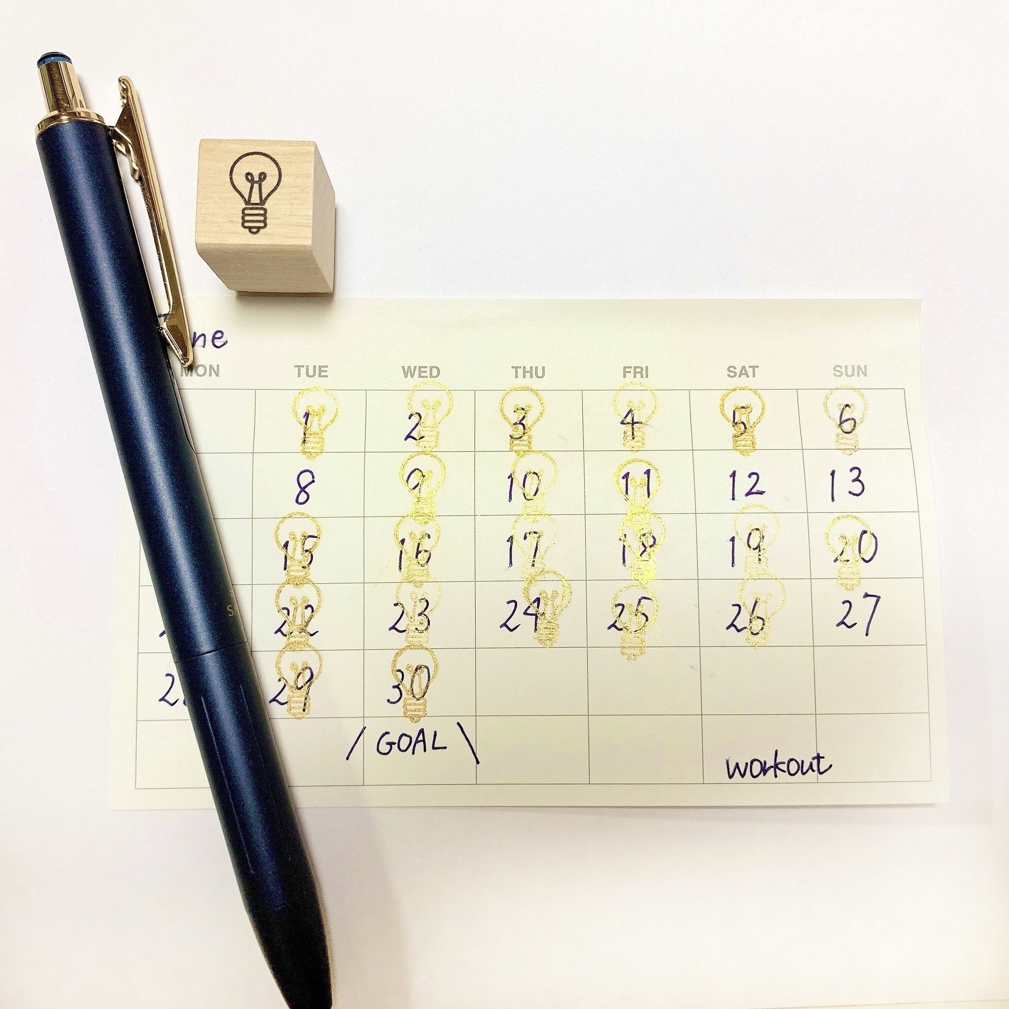 無印良品のおすすめアイデアグッズ「フリースケジュール付箋紙」