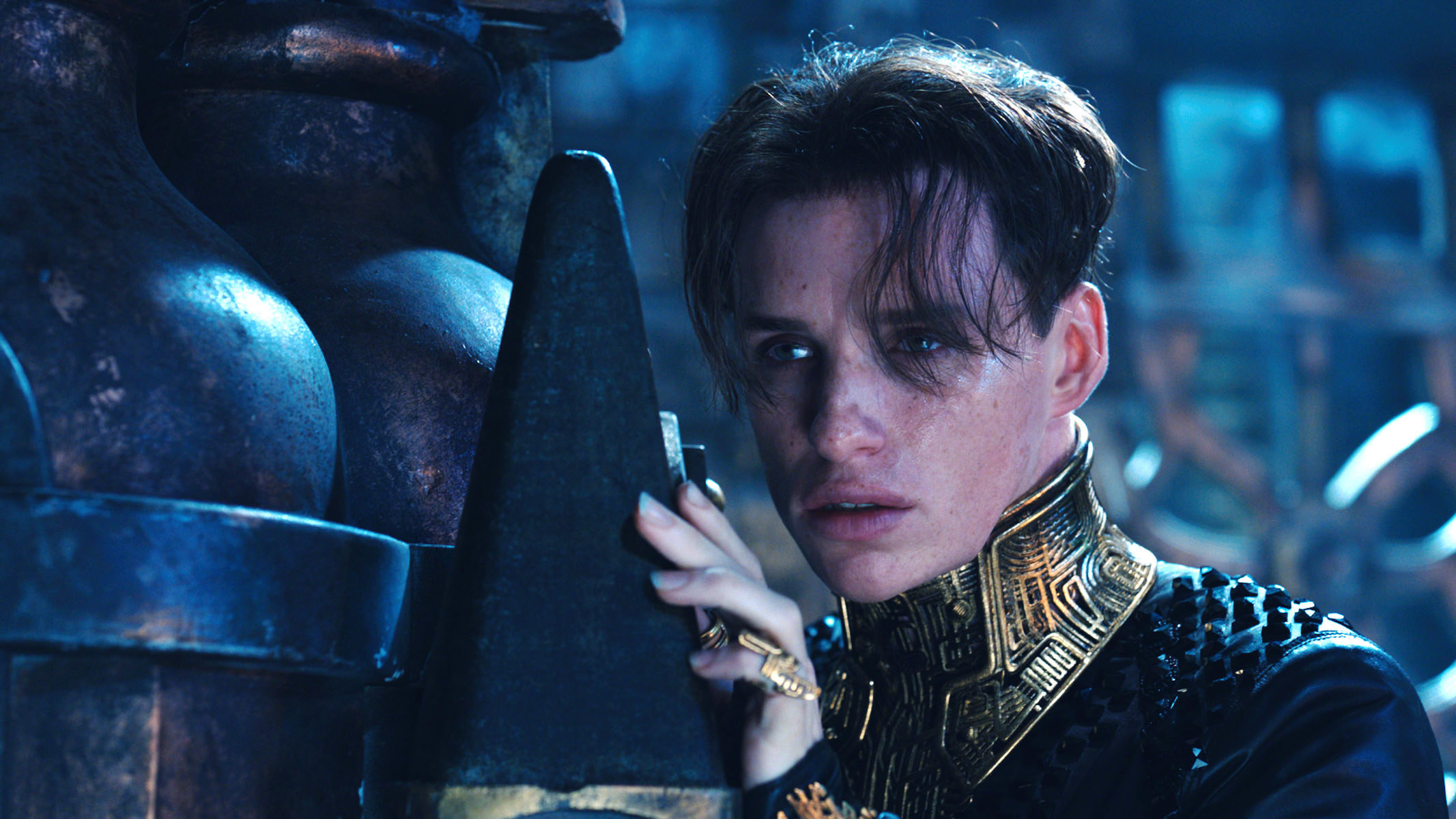 Screenshot from "Jupiter Ascending"