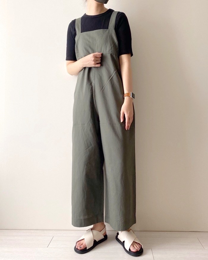 ユニクロのオススメのサンダル「バックストラップサンダル」のコーディネート