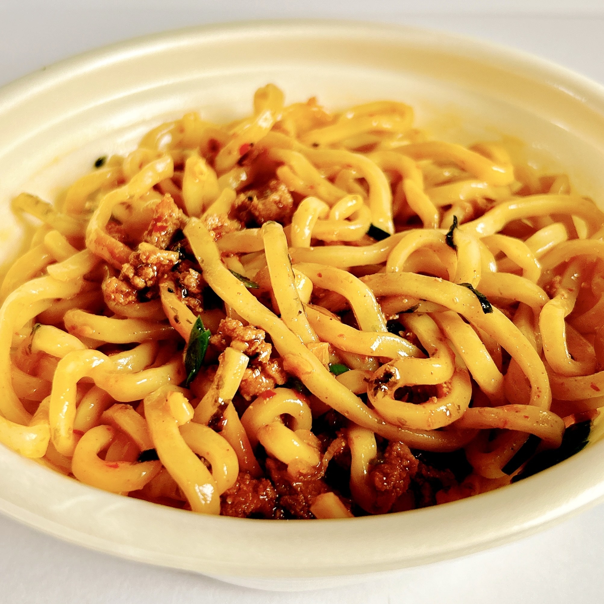 セブン‐イレブンのオススメの麺類「台湾風まぜそば」