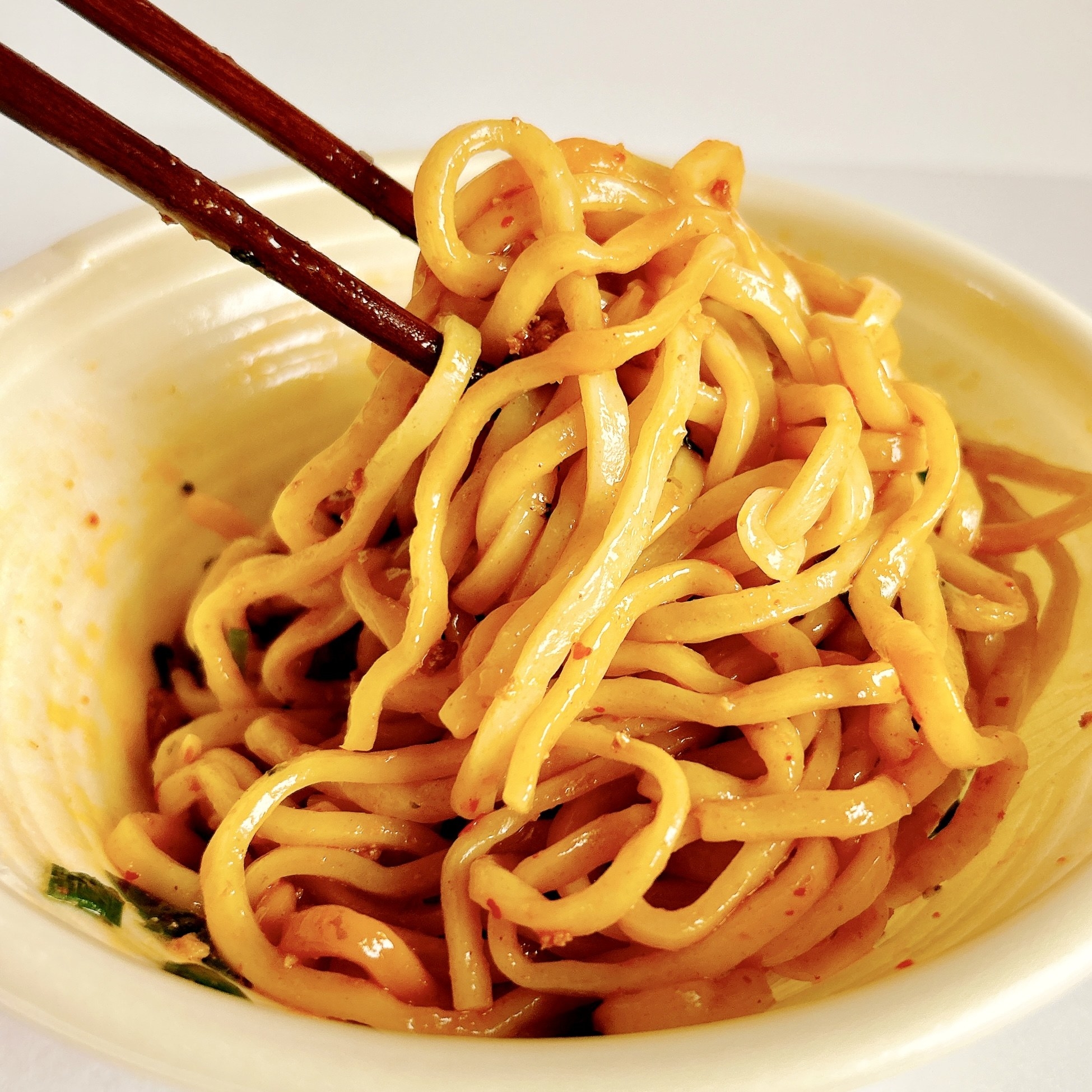 セブン‐イレブンのオススメの麺類「台湾風まぜそば」