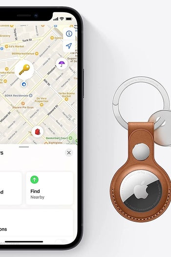 a phone showing the location of an apple airtag