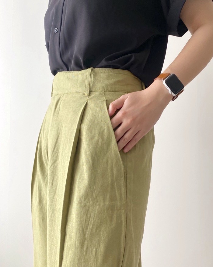 GU（ジーユー）のオススメのパンツ「リネンブレンドグルカパンツ+X」