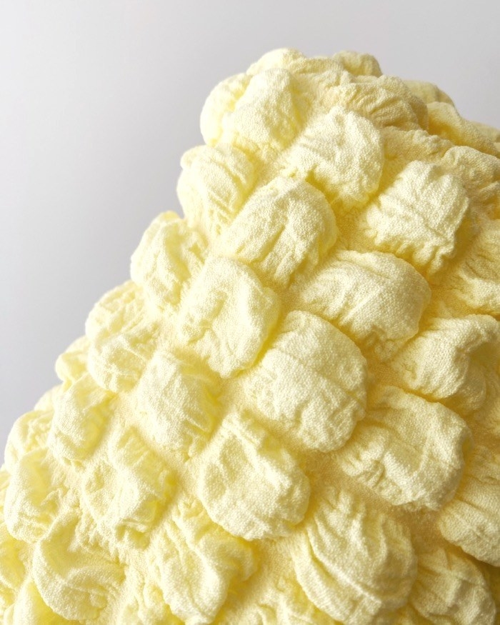 GU（ジーユー）のオススメのバッグ「ポップコーンワンハンドルバッグ」