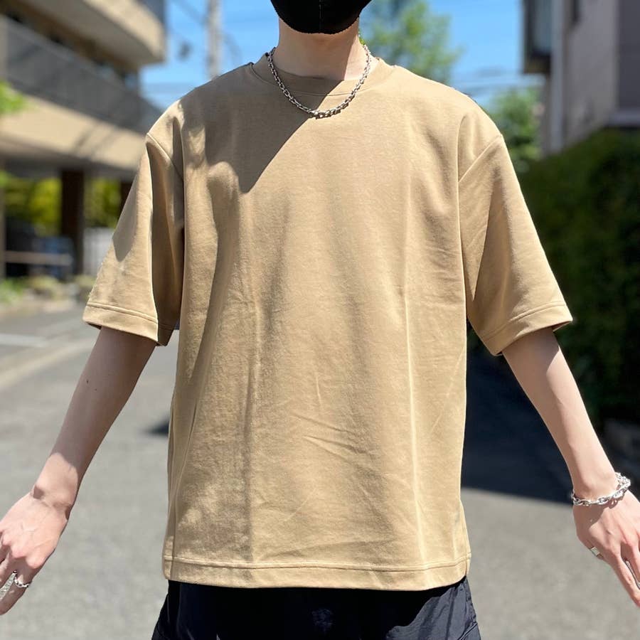 ユニクロ】家のTシャツ全部これにしたい！レビュー大絶賛の「楽ちん 