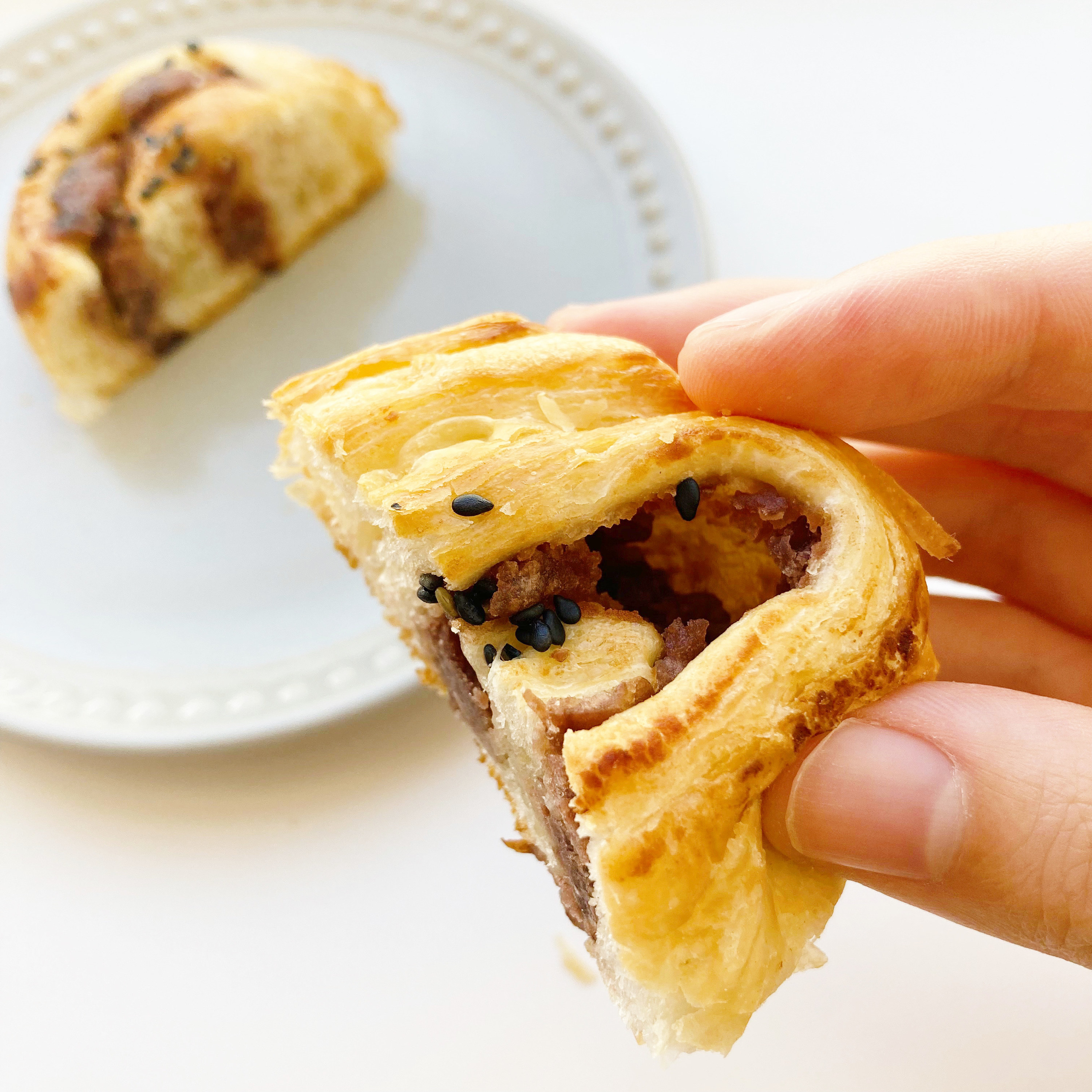 LAWSON(ローソン)のおすすめパン「つぶあんデニッシュ 4個入」