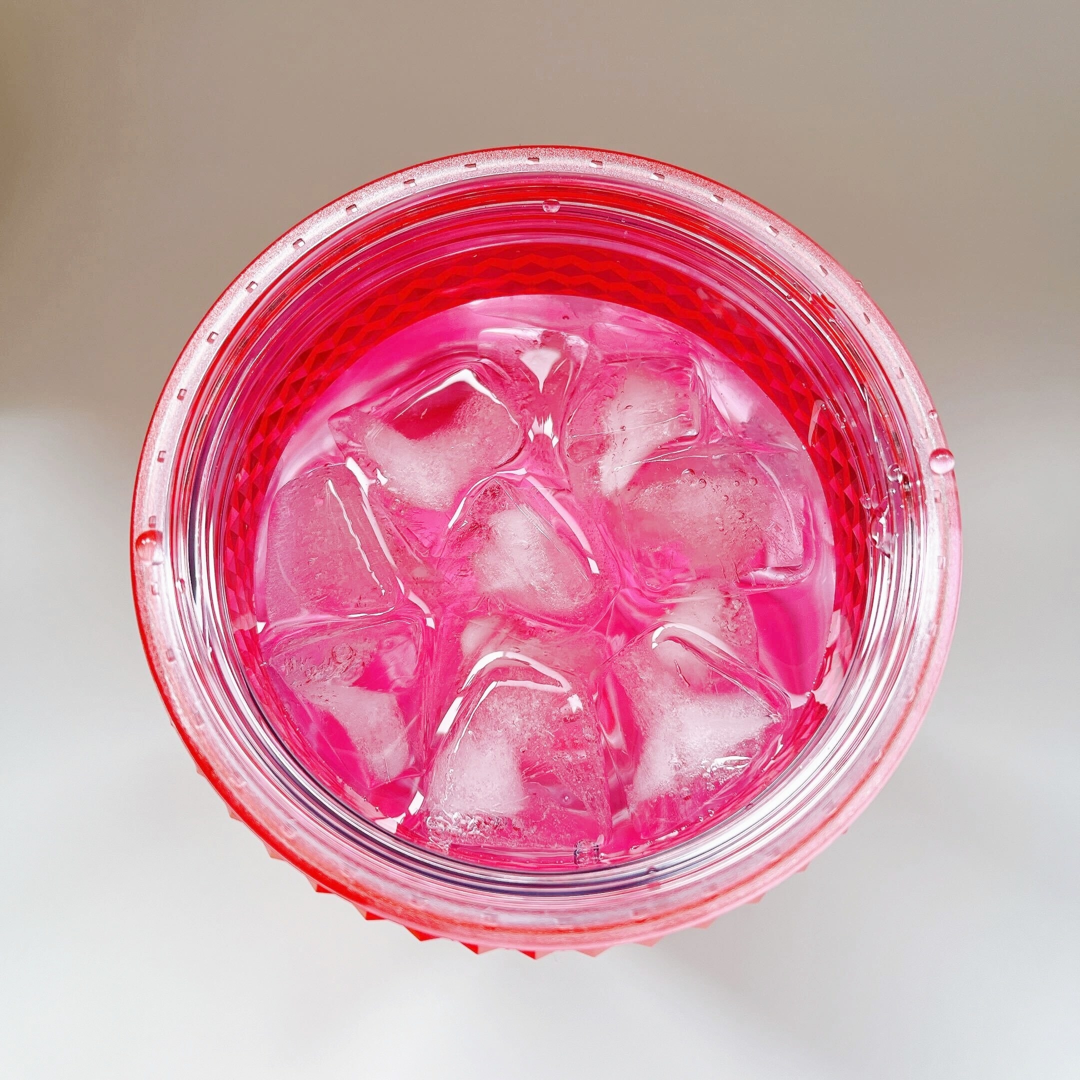 Starbucks Coffee（スターバックスコーヒー）のオススメのタンブラー「コールドカップタンブラーバンピーピンク710ml」