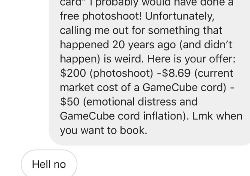 person declining the new price and insisting getting their one photo for free