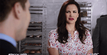 Amy looks confused in &quot;Brooklyn Nine-Nine&quot;
