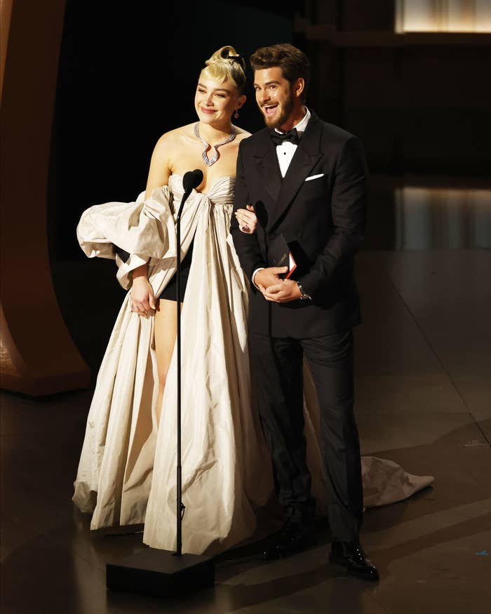 Florence Pugh Andrew Garfield Movie First Photos