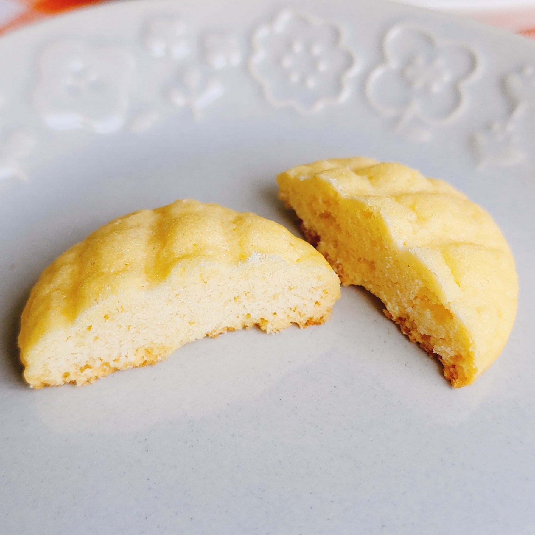 FamilyMart（ファミリーマート）のおすすめお菓子「カバヤ 小さなファミマ・ザ・メロンパンみたいなクッキー」