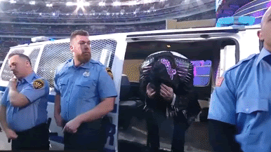 anigif_sub-buzz-2198-1680586028-1.gif