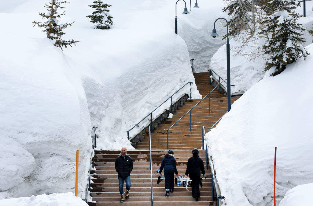 outdoor stairs surrounded by snowbanks