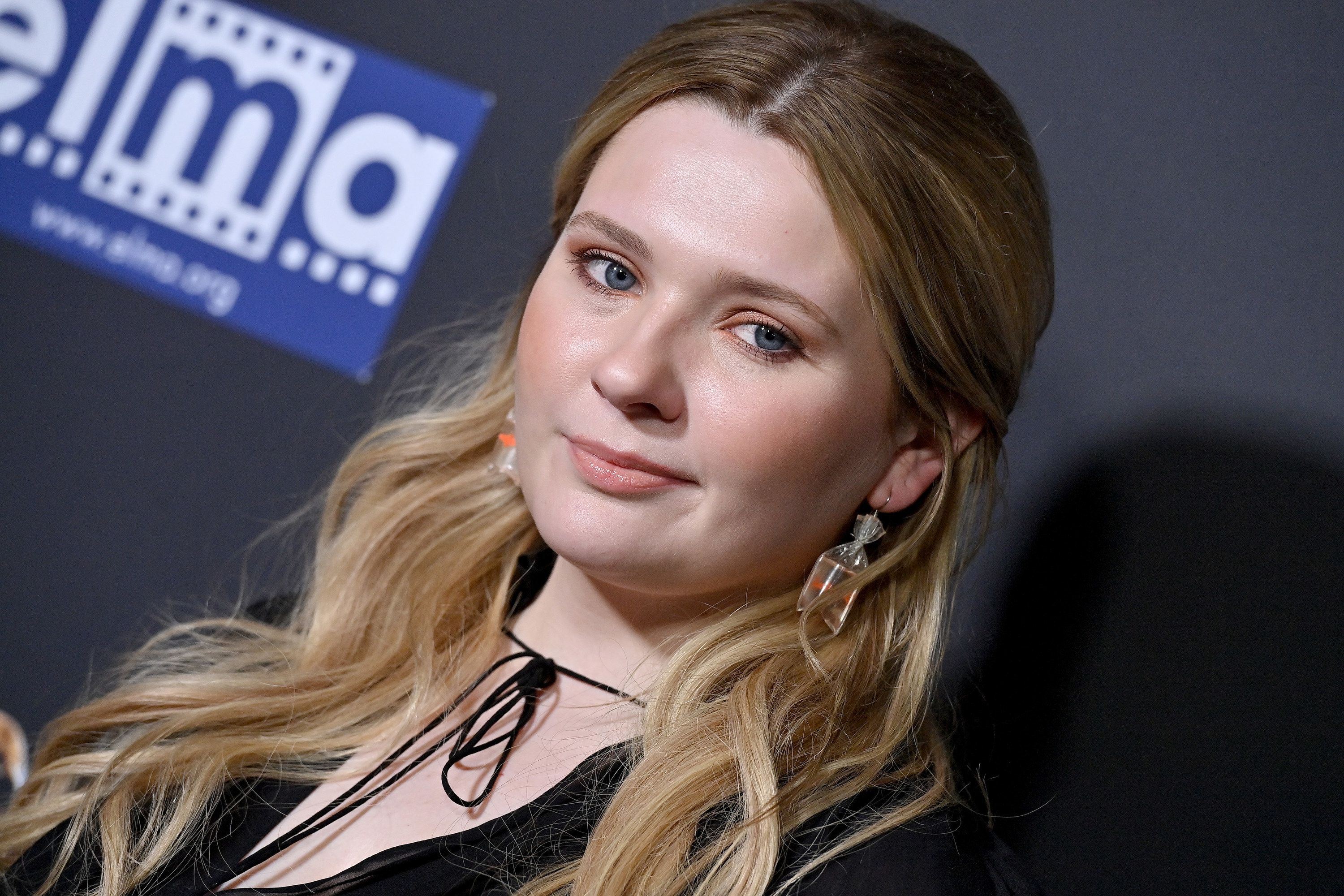 Abigail Breslin on the red carpet