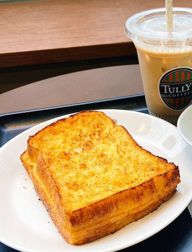 Tully&#x27;s Coffee（タリーズコーヒー）の贅沢モーニング「バター香る フレンチトースト セット」