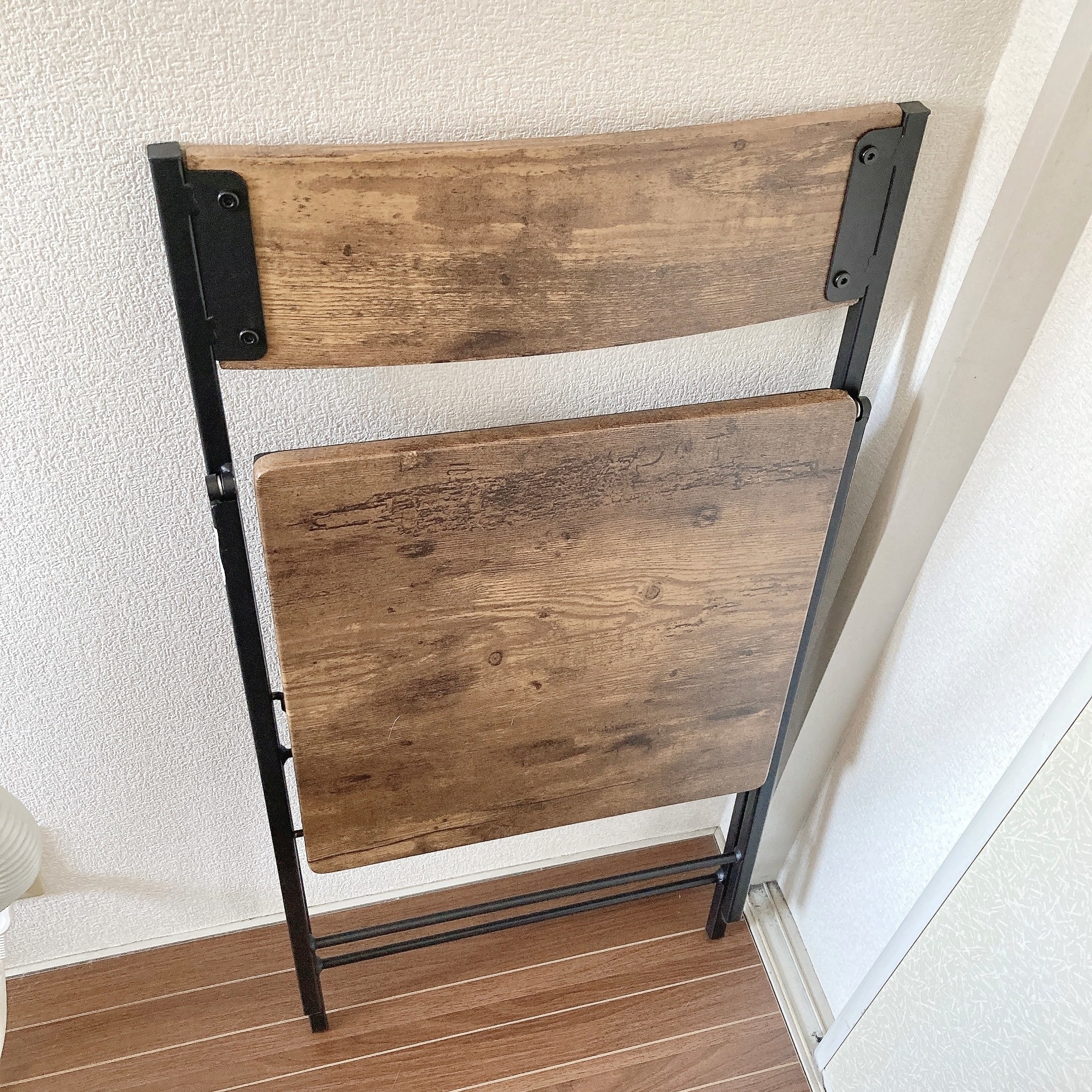 ニトリのオススメのイス「折りたたみチェア ベンガル（ミドルブラウン）」