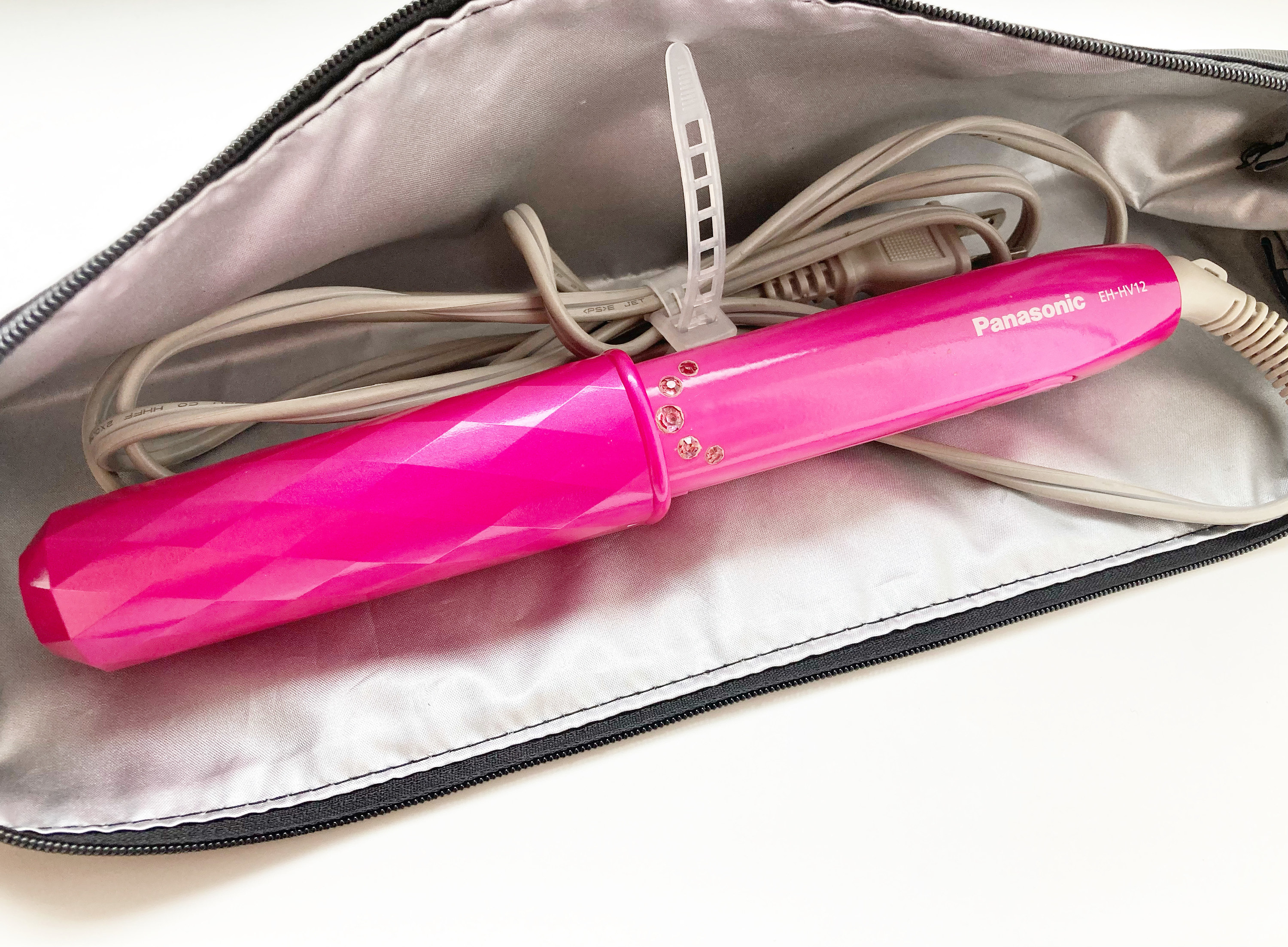 DAISO(ダイソー)の便利アイテム「ヘアアイロンケース」