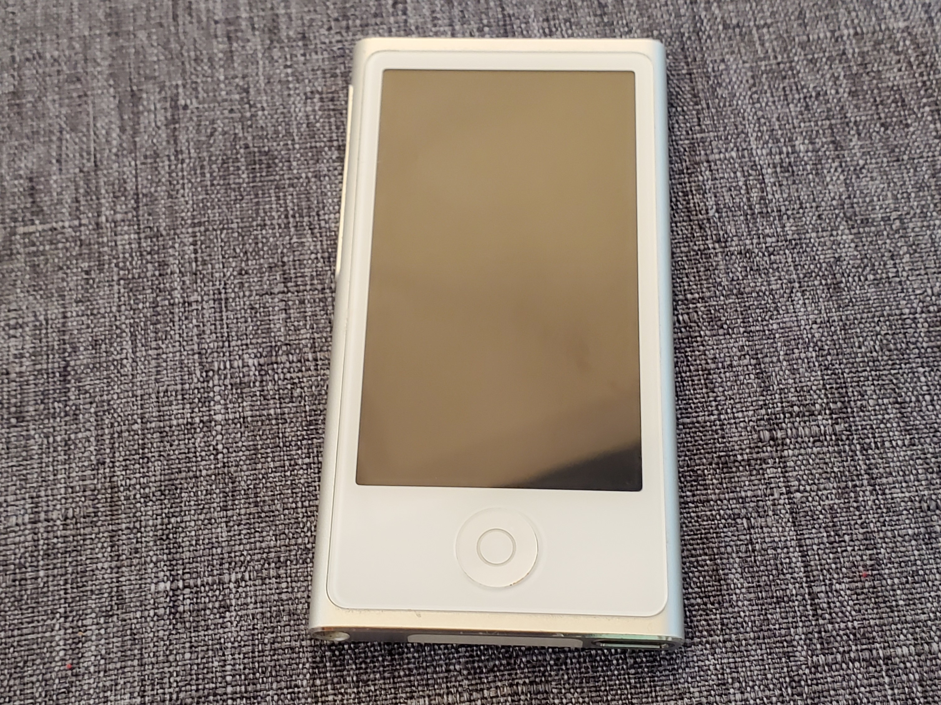 An older iPod