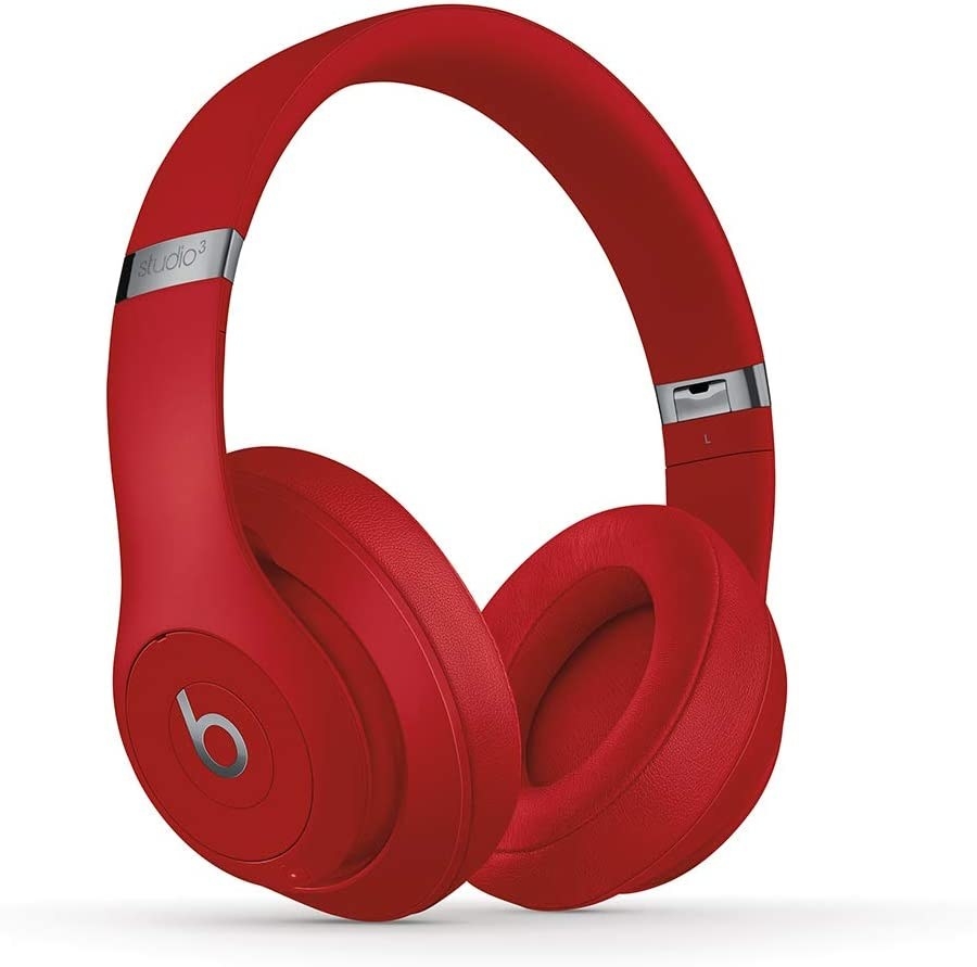 beats headphones in red