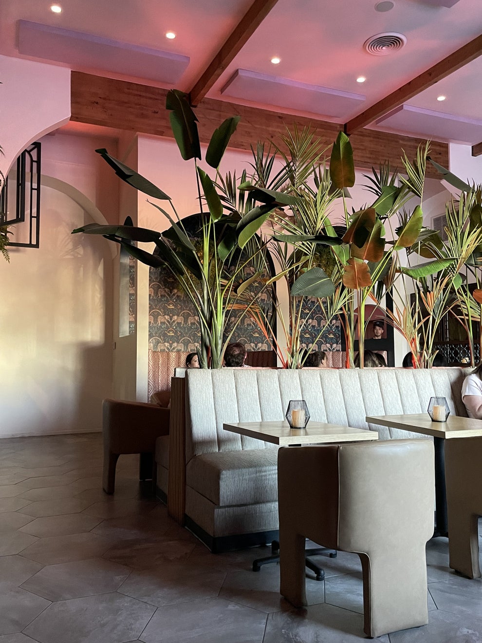 Schwartz & Sandy's: We Reviewed VPR's Newest Restaurant