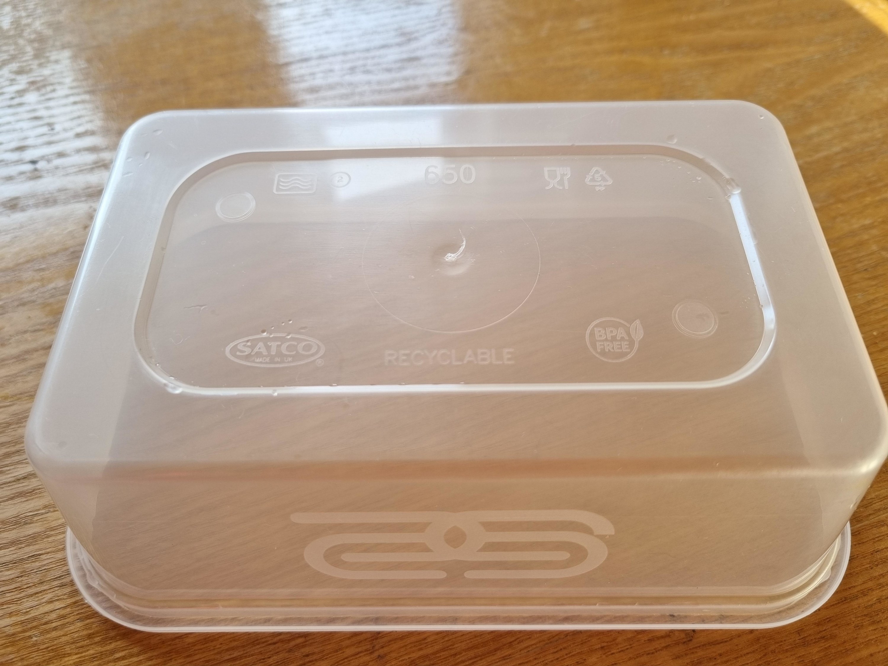 rectangular plastic box for chinese takeaway, turned upside down