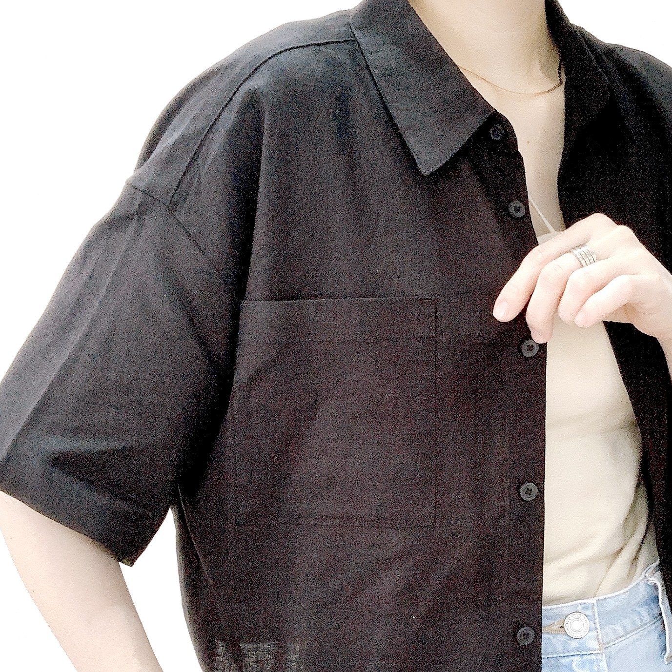 GU（ジーユー）のおすすめのレディースアイテム「リネンブレンドクロップドシャツ（5分袖）」
