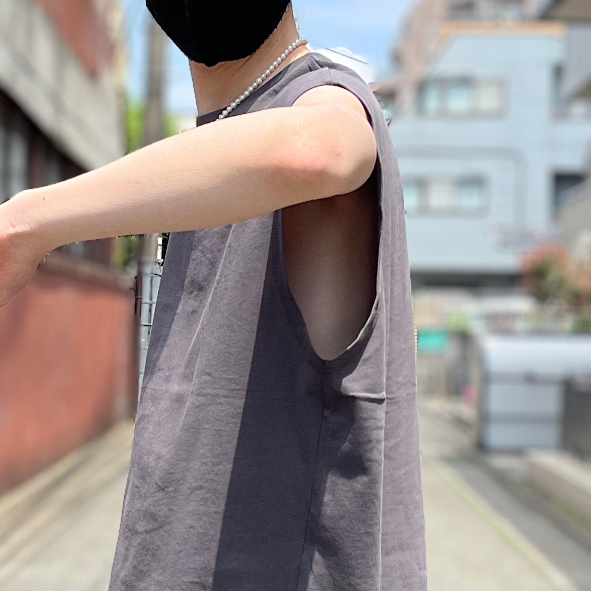 GU（ジーユー）のおすすめのメンズアイテム「オーバーサイズノースリーブTNT+E」