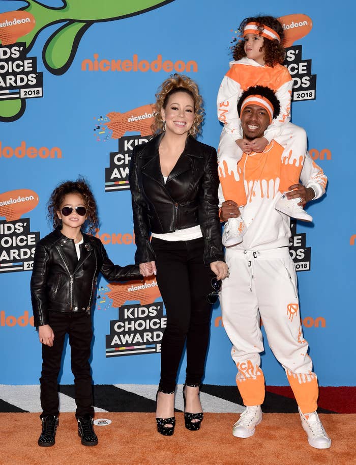 Mariah Carey, Nick Cannon with Moroccan and Monroe on the Nickelodeon Kids' Choice Awards