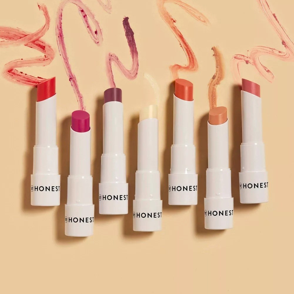 different shades of the Honest Beauty lip balm