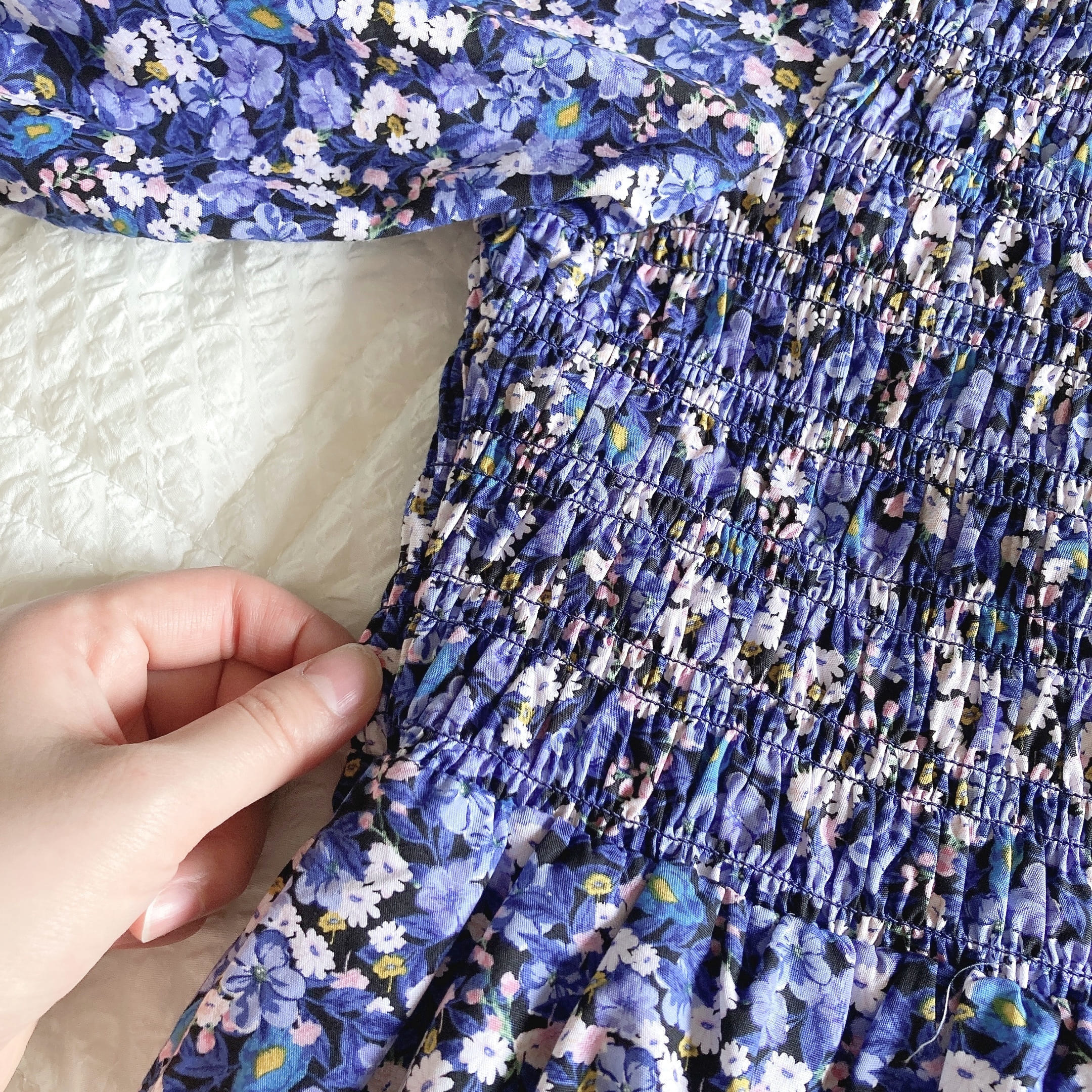 H＆Mのオススメのワンピース「シャーリングワンピース」