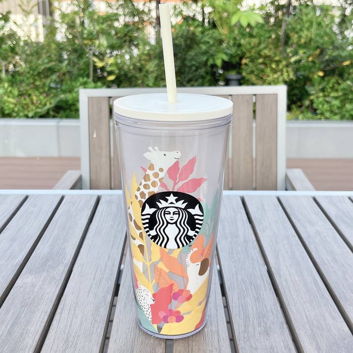 Starbucks Coffee（スターバックスコーヒー）のおすすめタンブラー「コールドカップタンブラーハッピージラフ591ml」
