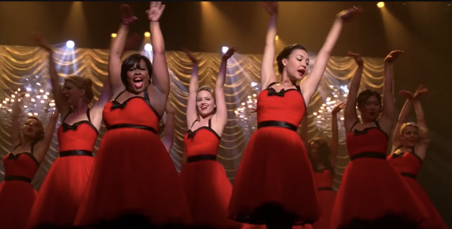 &quot;Glee&quot; cast performing