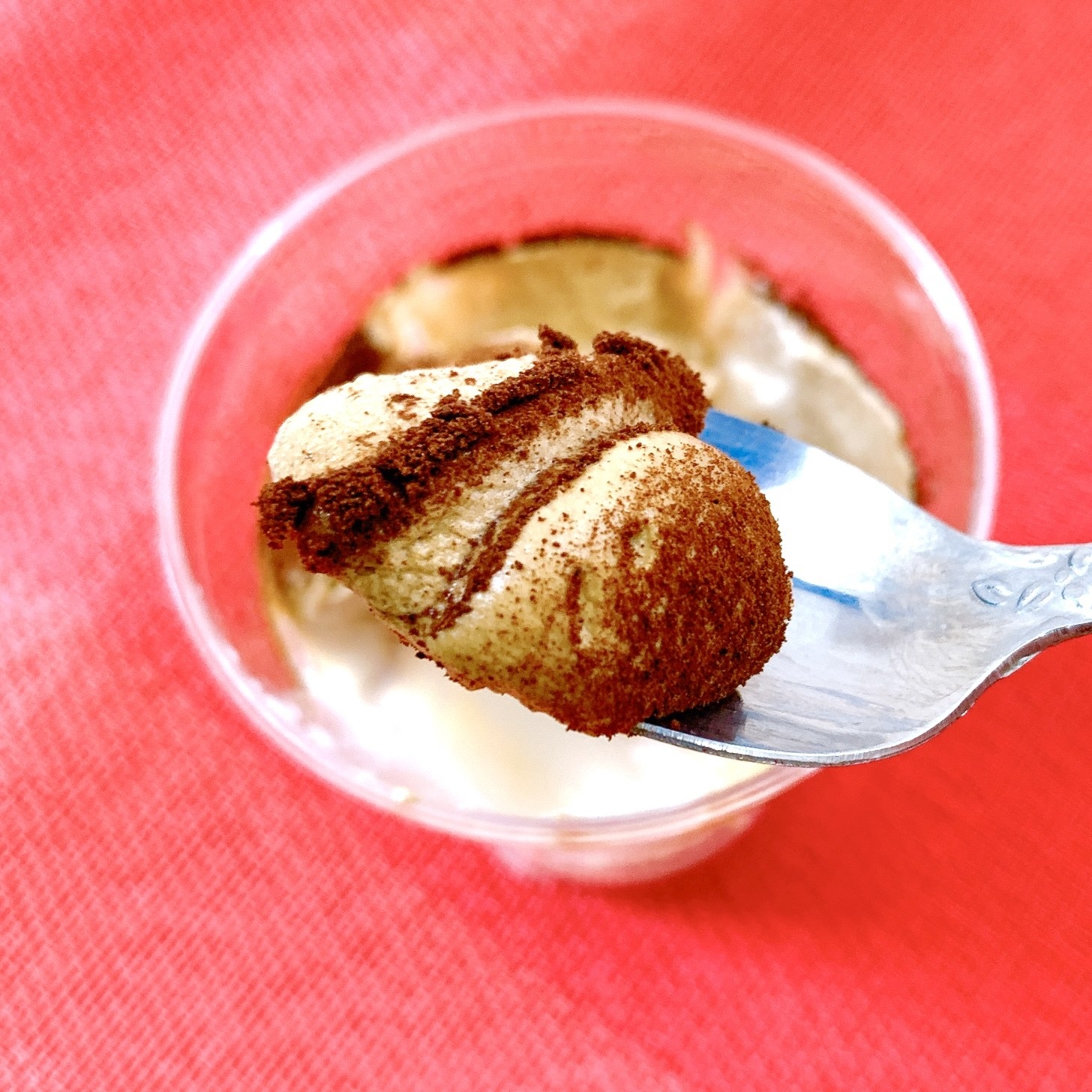 セブン-イレブンのおすすめのスイーツ「ダルゴナコーヒー＆とろけるミルクプリン」