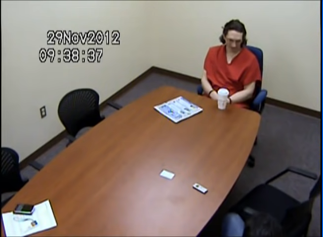 keyes in an FBI interrogation room