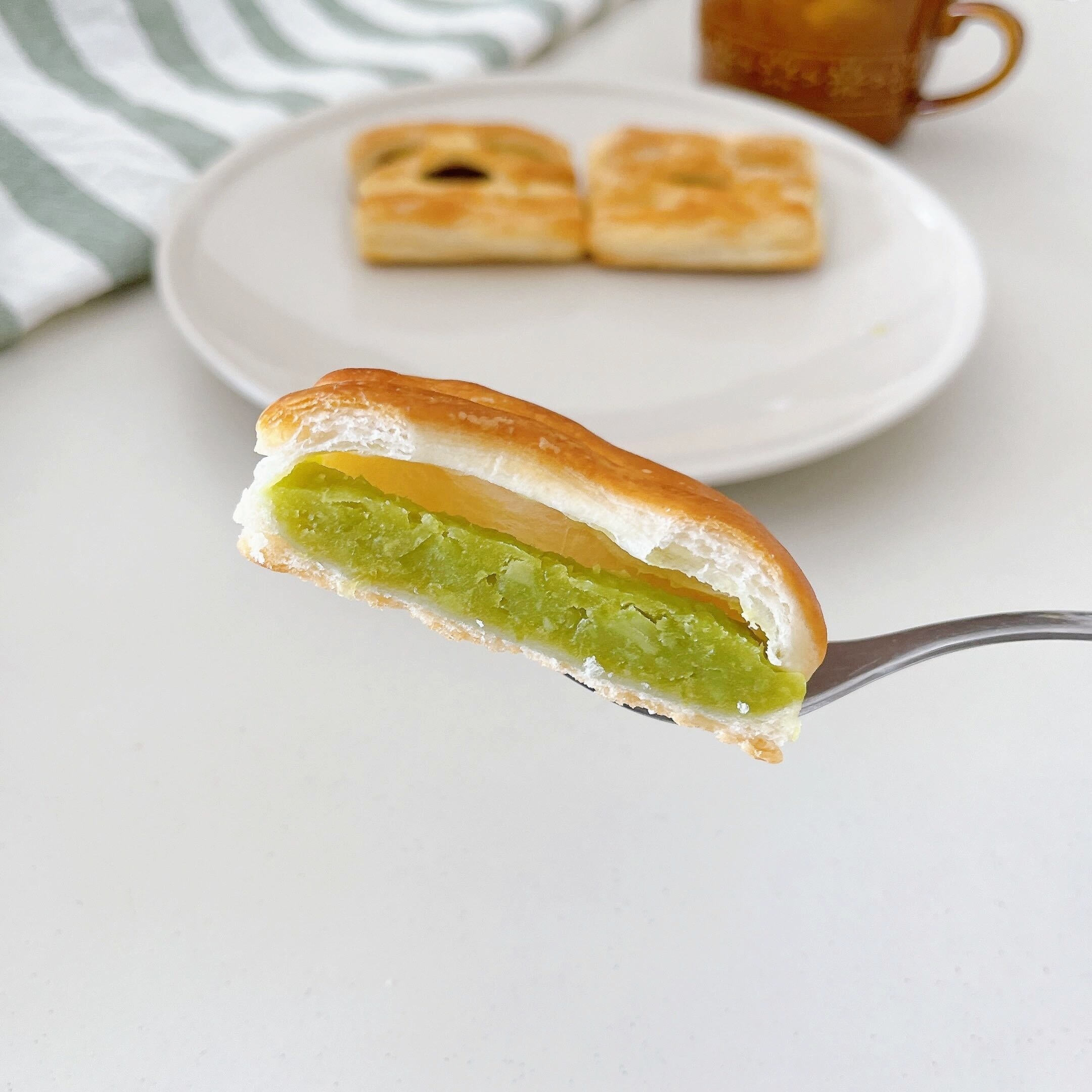 セブン-イレブンのオススメのパン「7Pつぶあんデニッシュとずんだあんデニッシュ」