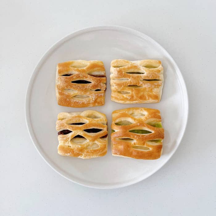 セブン-イレブンのオススメのパン「7Pつぶあんデニッシュとずんだあんデニッシュ」