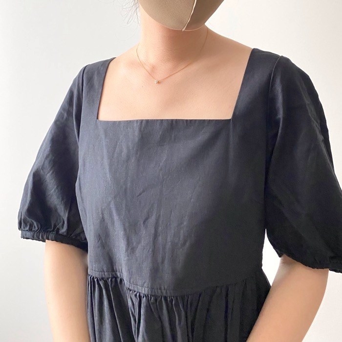 UNIQLO（ユニクロ）のオススメのワンピース「リネンブレンドシャーリングワンピース」