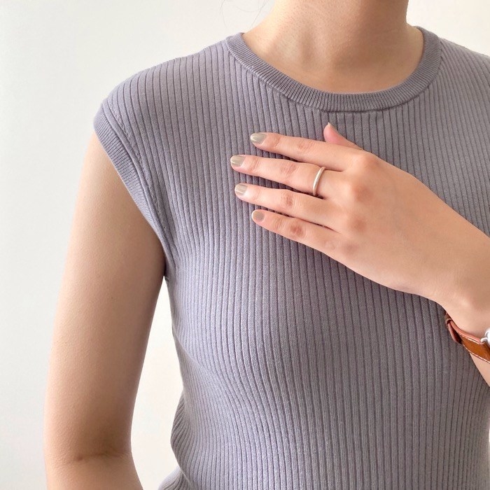 UNIQLO（ユニクロ）のオススメのトップス「UVカットフレンチスリーブセーター」