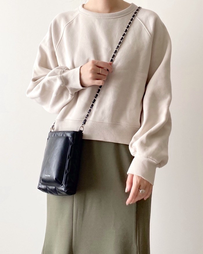 niko and&hellip;（ニコアンド）のおすすめのレディースアイテム「キルトスマホショルダーバッグ[tiny tiny(ティニーティニー)]」のコーディネート