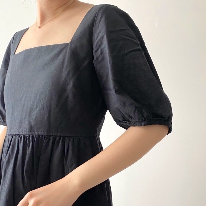 UNIQLO（ユニクロ）のオススメのワンピース「リネンブレンドシャーリングワンピース」