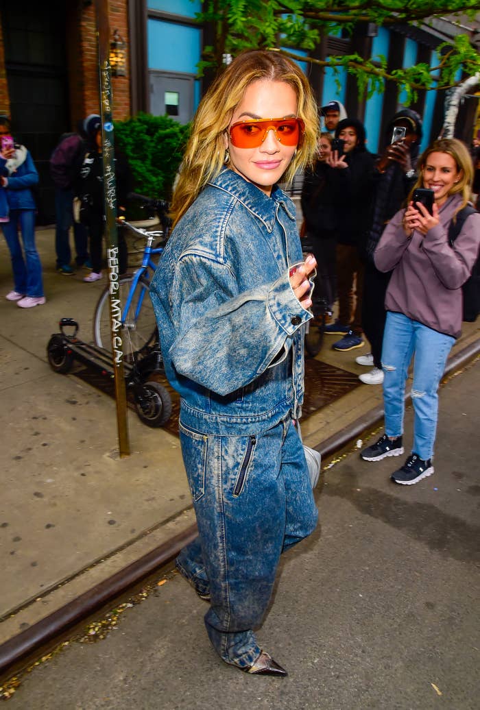 wearing all denim outside